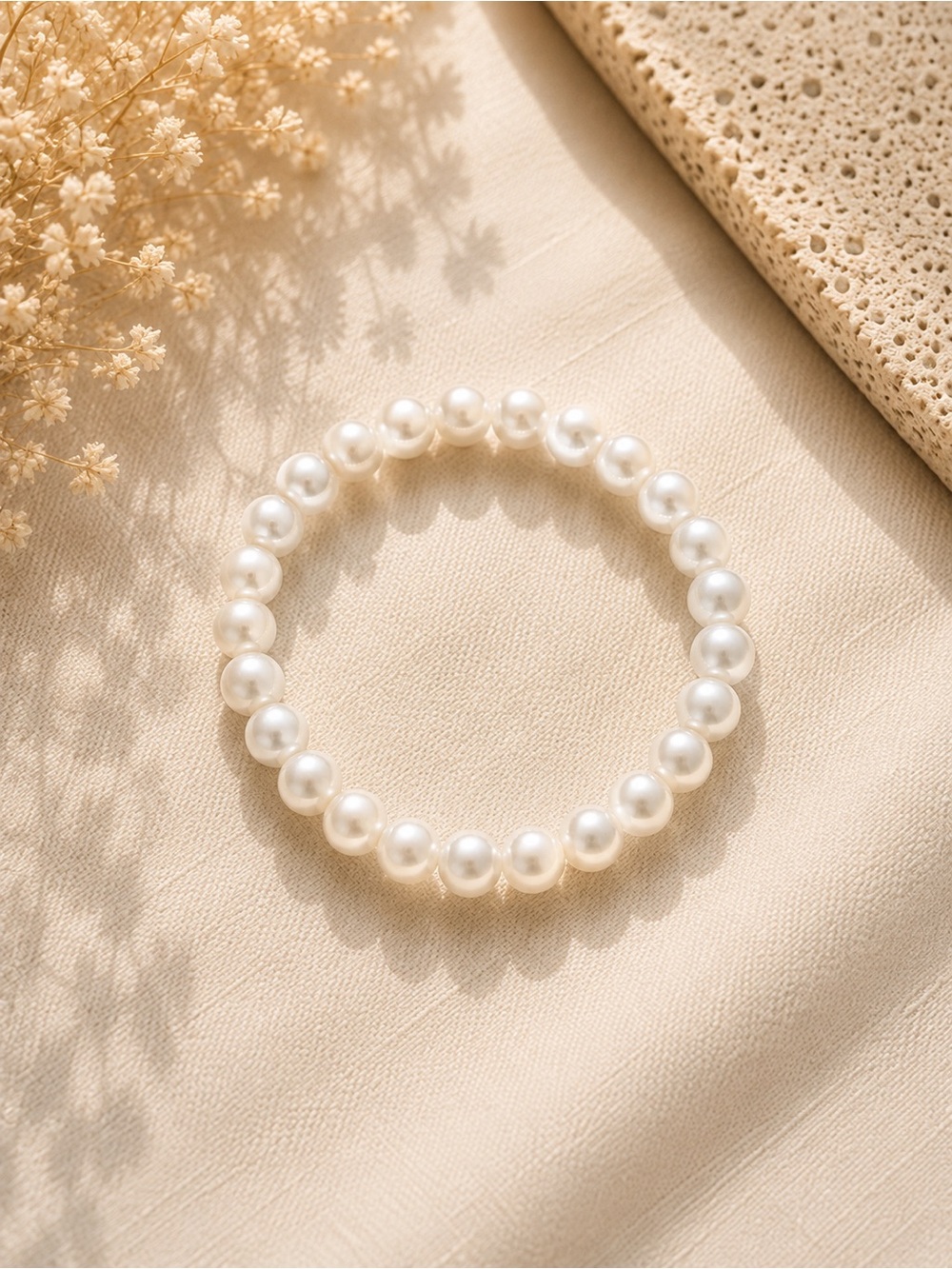 Classic White Pearl Stretch Bracelet - Elegant Women Jewelry